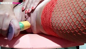 Ela says, 'Watch my big clit get fingered and toyed'