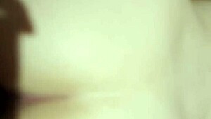 vietnamese beauty at 32 looks so young