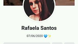 Novinha vagabunda se exibindo no banheiro parte 1