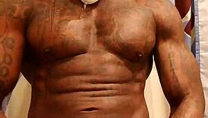 bbc worship hallelujah johnson jerks off for cash 😍