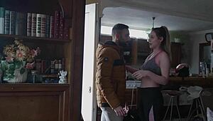 le doy una clase de pilates a mi clienta y acabamos follando.