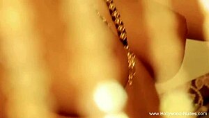 Bollywood brunette beauty teasing nude