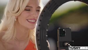 blonde influencer kenna captivates with tushy content