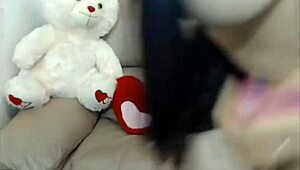 Amateur Webcam Girl Shows Off Her Big Tits And Boobs.