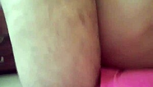 i love when my mexican gf puts her legs on my sholders for sex