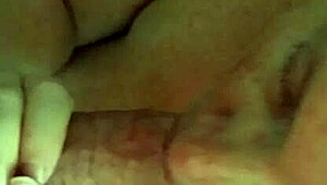 Amateur Wife Sucking Cock with Intense Focus in Homemade Video