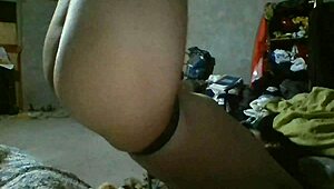 i'm upside down and trying to tie my wrists