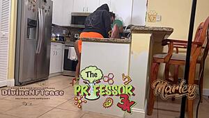 Yo, check Divine’s fat curves with monster cock in Florida