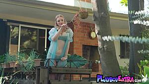 Natural redhead muse maya kendrick reveals pale skinned body outdoor