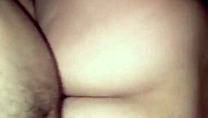 老公喝酒时我乖乖吃妓女大屌！