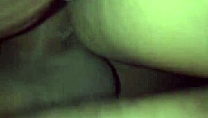 老公喝酒时我乖乖吃妓女大屌！