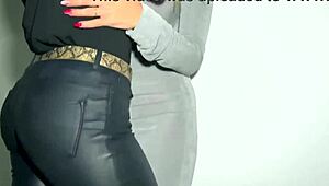 hey jade, wanna dive into my muff with miss alice wild tonight?