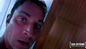 me and my bro peepd on stepsister masturbating