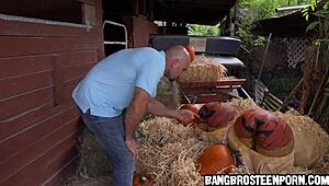 i'm fucking two big pumpkin asses on halloween night...