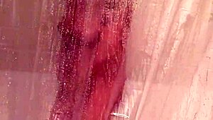 mandeezy4u2 showers and masturbates 😊