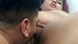 Amateur gives blowjob until cum on face