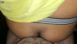 Gay Passiva Foi Conhecer Um Sex Club Para Homens E Se Deparou Com Dois Ativos Que Desceram Pica No Seu Cu Até Leitar