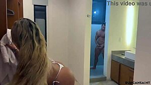 Dezii gonzalez caught me in the shower