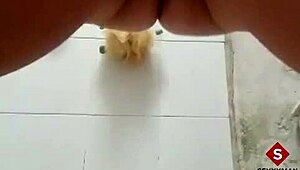 Calentándome En La Bañera Con Dedos!