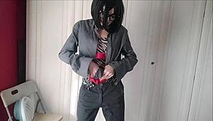 lavinia looks so hot even dressed as a man, i can’t stop starin’!