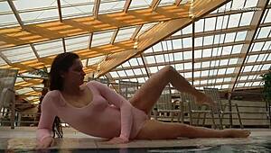 i'm liza bubarek underwater