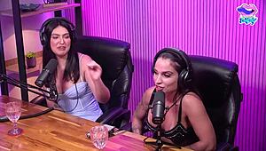 A Giselle Berdnarski Deixou A Monique Bertolini Com Muito Tesão 😍