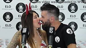 Entrevista Muy Picante Con Elo Podcast Desde Buenos Aires Argentina - Sara Blonde Y Elo Picante