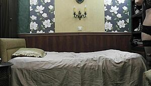 资深熟夫妇黑内衣真枪实弹狂干