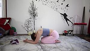 Yoga Lesson 370 with a Sexy Mature Twist