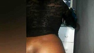 enjoy african mature big ass doggy style 😍