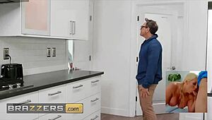 Hot Babe Angela White’s Huge Natural Tits Bounce During Ass Fucking - Brazzers