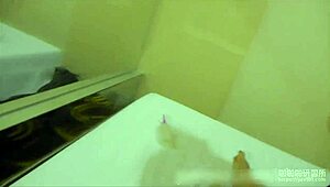 TQ妹提供惊艳胸部按摩，完美技巧引人入胜