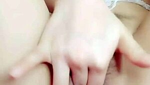 this e-teen from vietnam went live, showing off big time