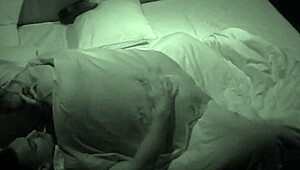 薇薇安和阿蒂拉狂野匈牙利摄像头真实性爱秀