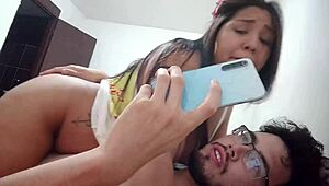 hey, mi suegra está tan rica, la follo duro cada vez que puedo