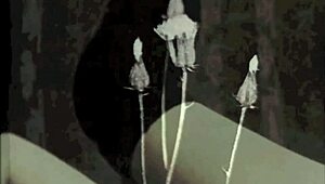 oh my gosh, this vintage milf photoshoot is pure pornostalgia!