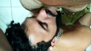 fui na casa do cafu casado pra dar o cu e ganhar leite de macho na boca 😏