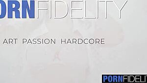 Alice Wild高清欧洲骚戏