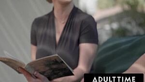 Milf dee williams licks teen spencer bradley's pussy to orgasm