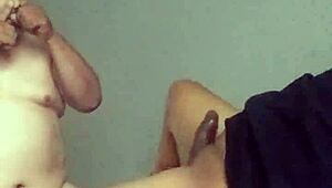 omg sucking that black shemale cock 😍