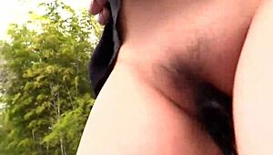 Japanese Babe Hinako Arasaki Shows Big Tits and Ass