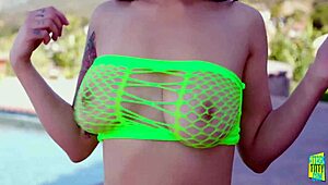 Jasmine Wilde says, 'Give me that big pleasure!'