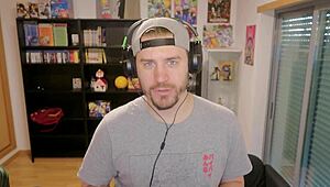 Don't tell anyone you watched this uncensored One Piece episode with deepthroat and cumshot!