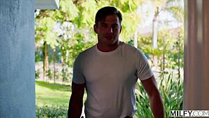 Milfy teacher Lexi seduces and screws her old student