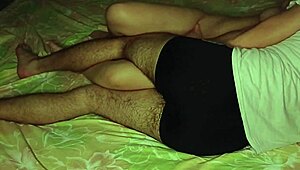 你看那巨乳美女湿屄呻吟浪叫