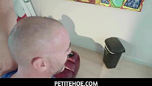 petitehoe - small mickey violet handles big girl toys