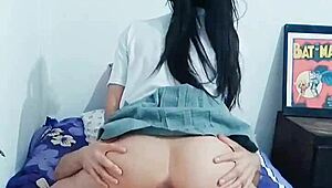 Latina Colegiala Rides Classmate's Cock After School with Orgasm on Camera