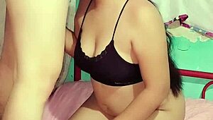 Girl swallows all semen after blowjob!