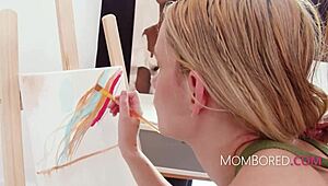 嫩妹被继兄随便操用