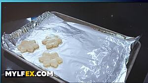 Mylfex com ⏩ I fuck my perfect stepmom Casca Akashova every Christmas.